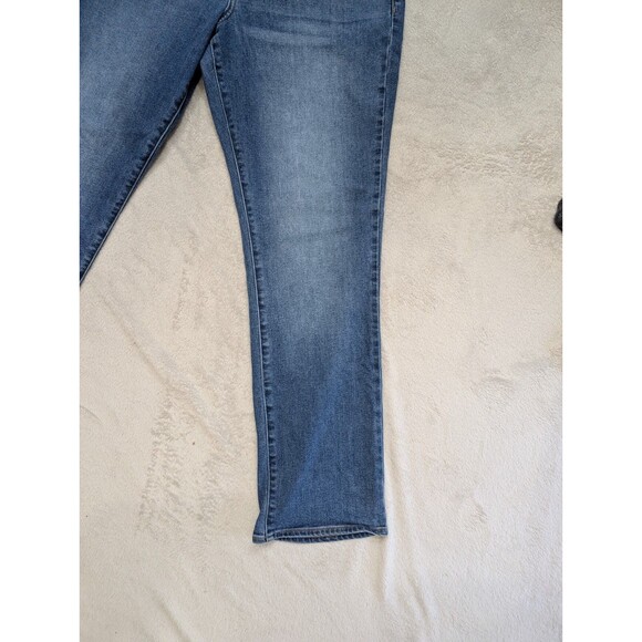 Lucky Brand Womens Sweet Mid Rise Straight Jeans Size 14 / 32 Blue Stretch - Picture 7 of 10